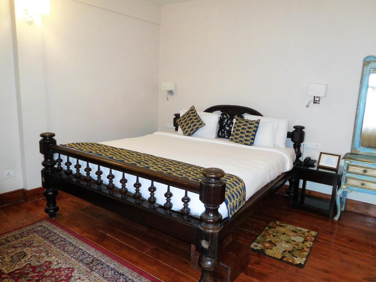 The Heritage Club - Tripura Castle Hotel And Spa Shillong Exterior photo