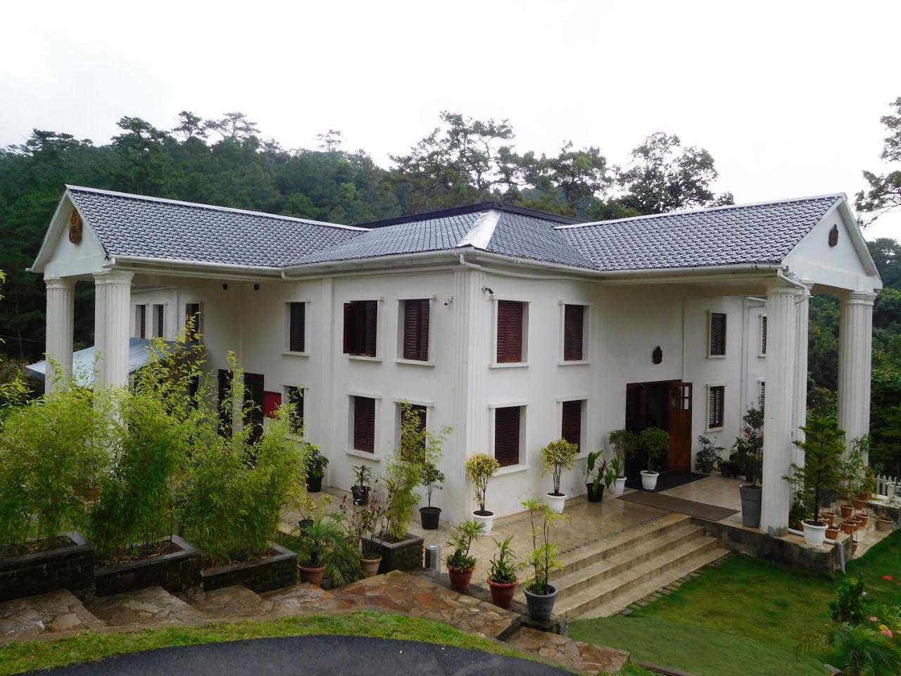 The Heritage Club - Tripura Castle Hotel And Spa Shillong Exterior photo